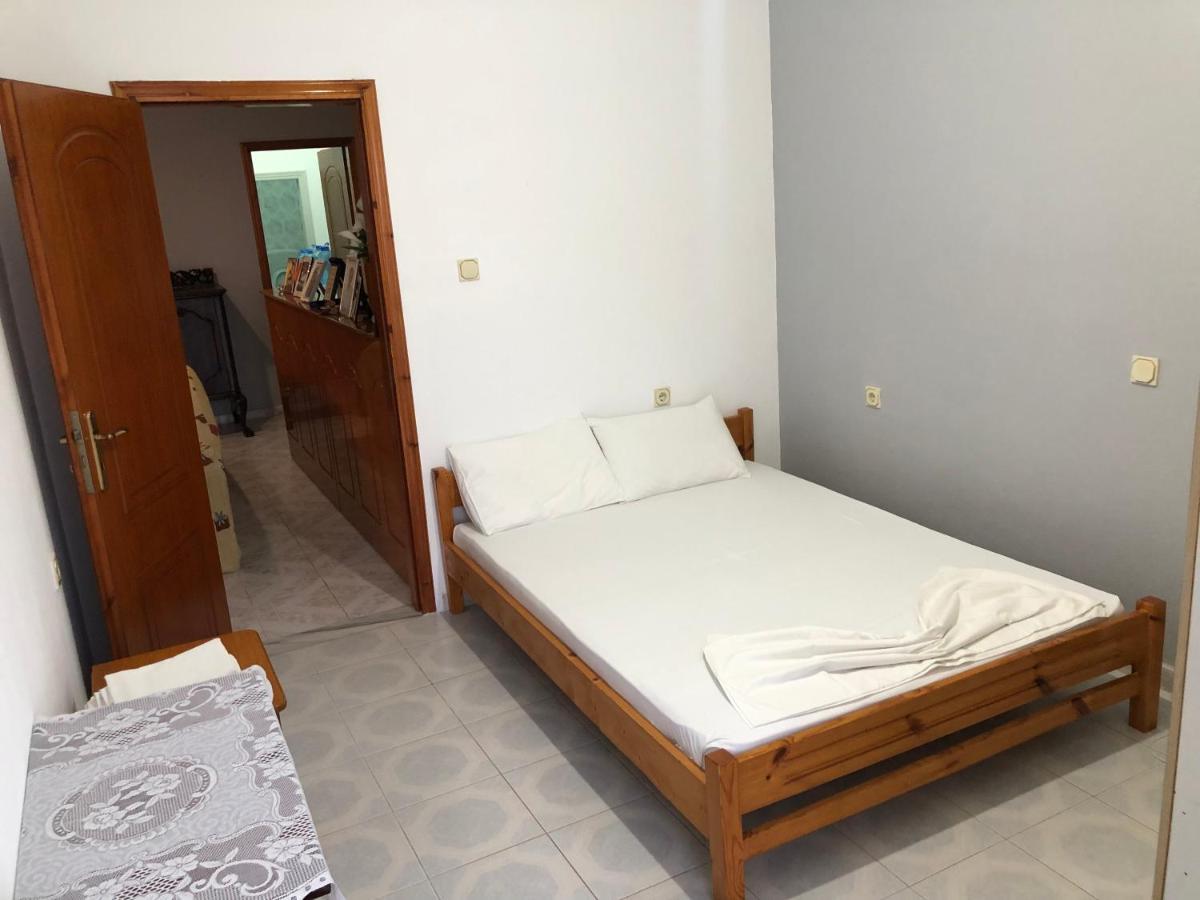 Апартаменты Dina House Химара Экстерьер фото