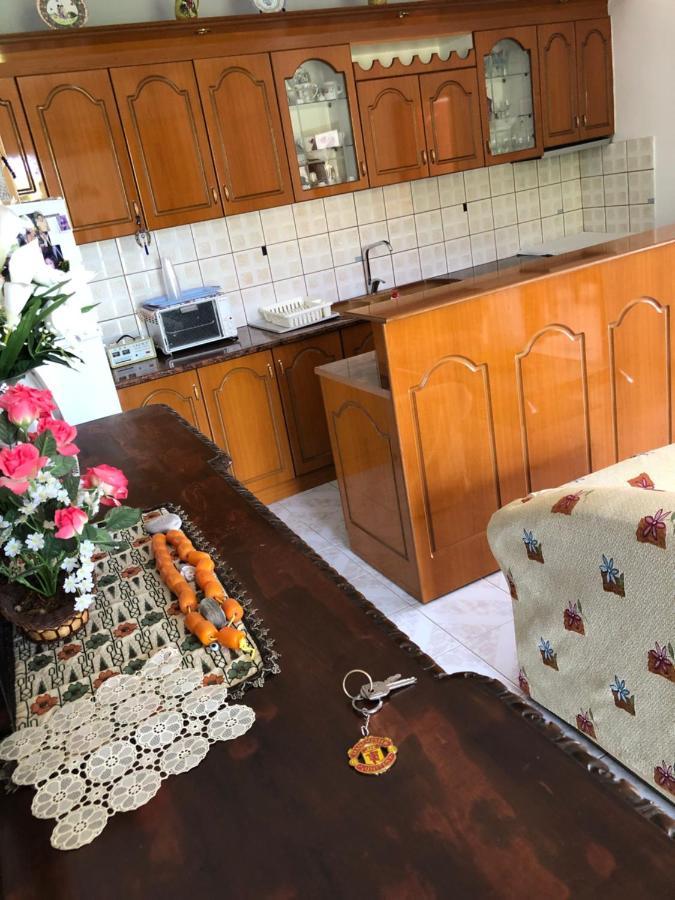 Апартаменты Dina House Химара Экстерьер фото