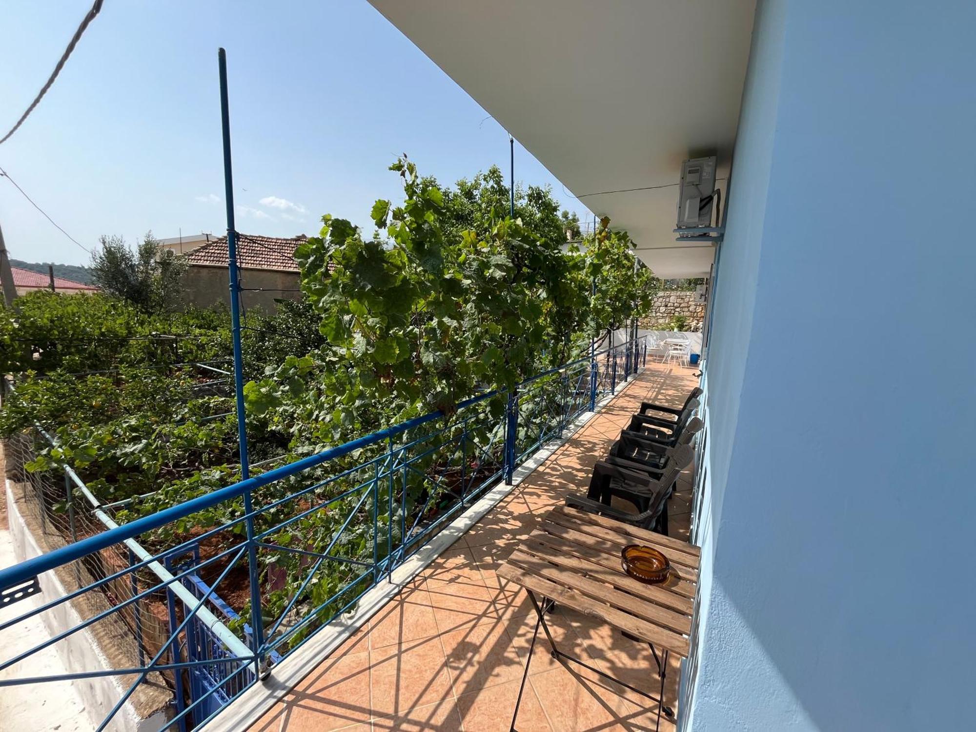 Апартаменты Dina House Химара Экстерьер фото